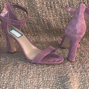 Vince Camuto, Blush Suede Sandals, Size 11